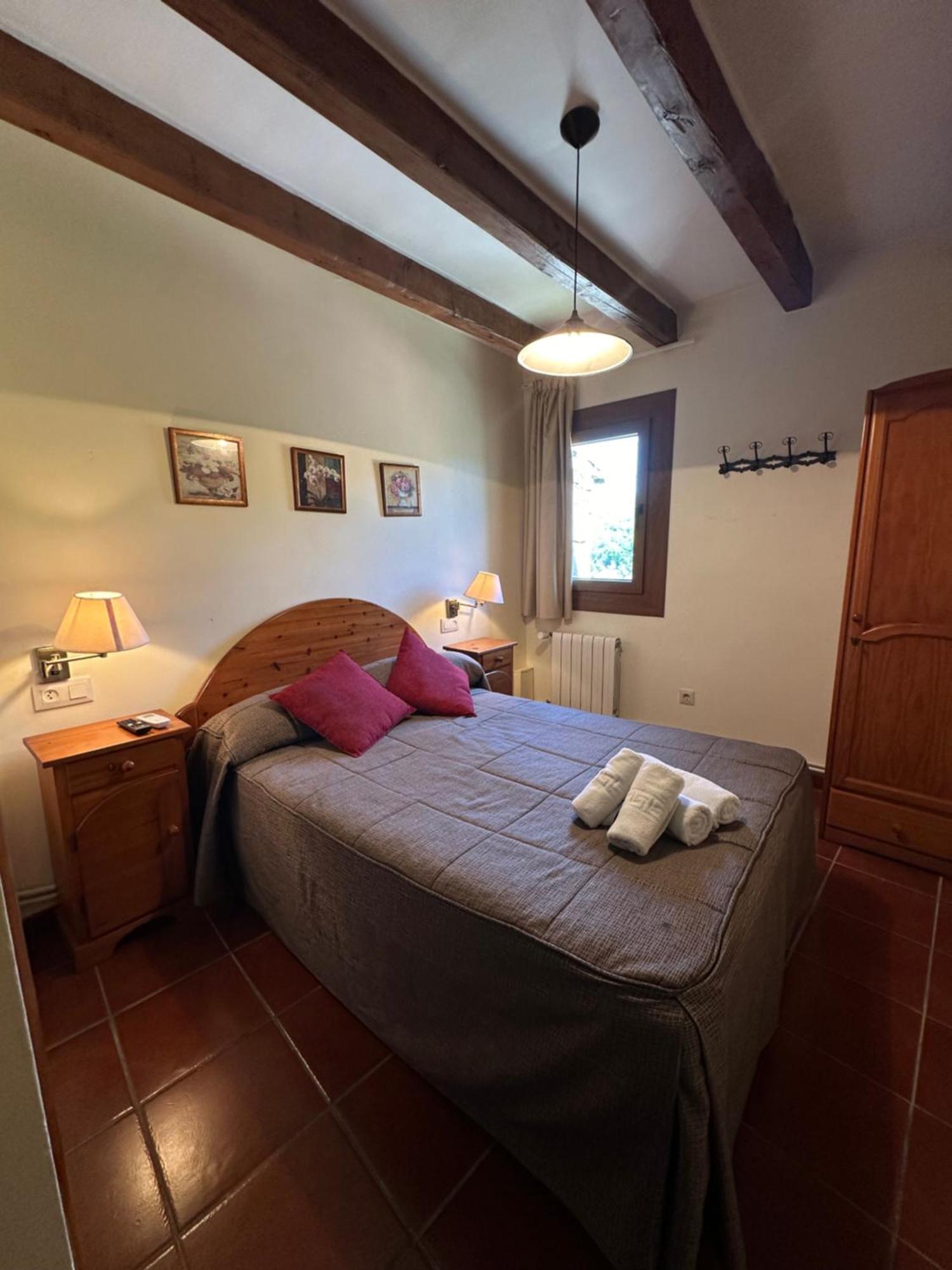 Hostal Centre Del Montsec Llimiana Kültér fotó